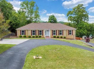 4949 Grape Tree Ln, Roanoke, VA 24018