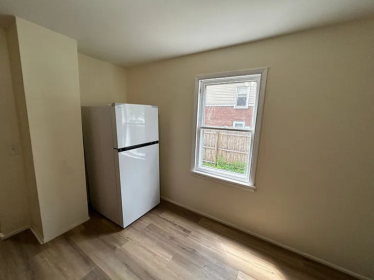 42 Villa St #1 — Photo 7
