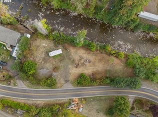 45678 N Gate Creek Rd, Vida, OR 97488