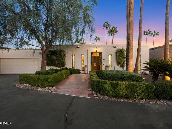 2nd image of 5642 N SCOTTSDALE Road