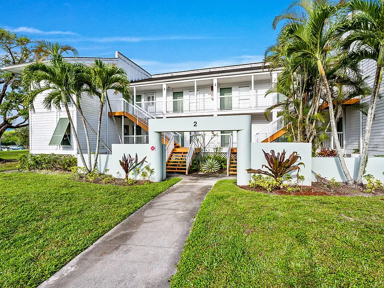 286 Cypress Point Dr — Photo 20