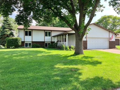5247 W 111th St, Bloomington, MN, 55437