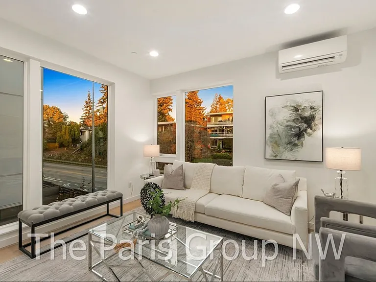 8453 Delridge Way SW — Photo 17