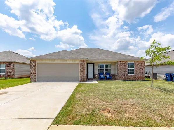 1400 Gypsum Pl, Noble, OK 73068
