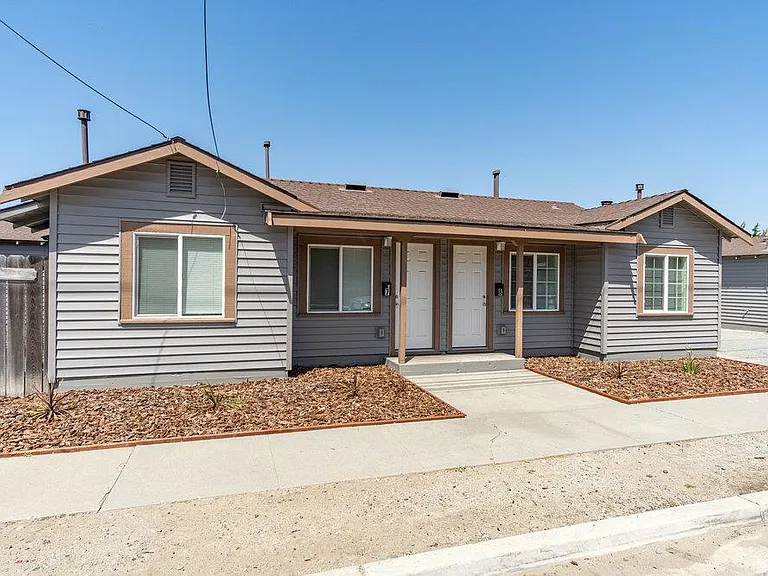 11421 Pajaro St #8 — Photo 1