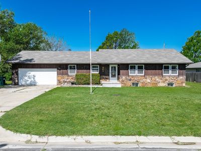 903 S James Ave, Maize, KS, 67101