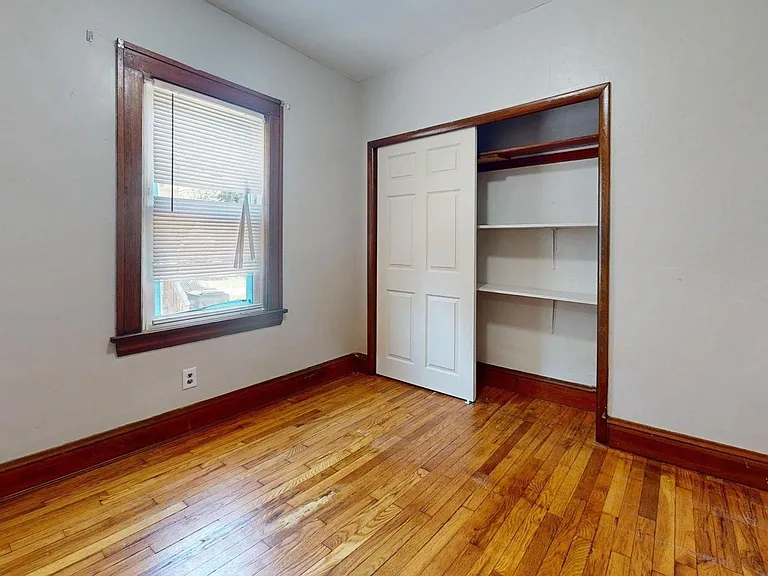9715 Plymouth Ave — Photo 27