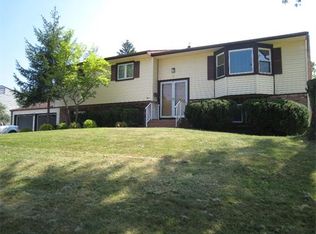 3 University Rd, East Brunswick, NJ 08816