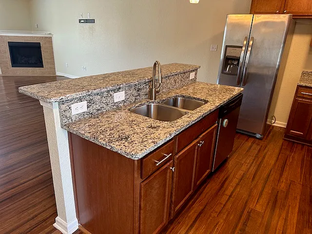 5816 Miss Coral Ct — Photo 17