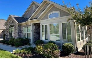 8 Troon Way, Greensboro, NC 27407