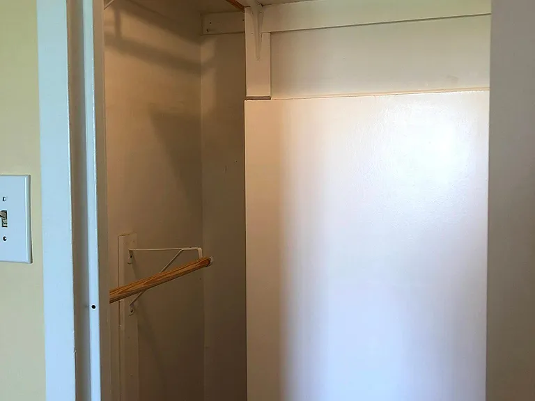 Master bedroom walk-in closet (3/3)