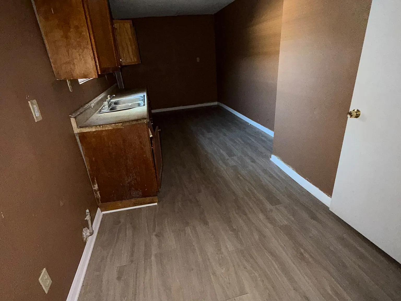 3 bed, 984 sqft, $1,250 — Photo 3