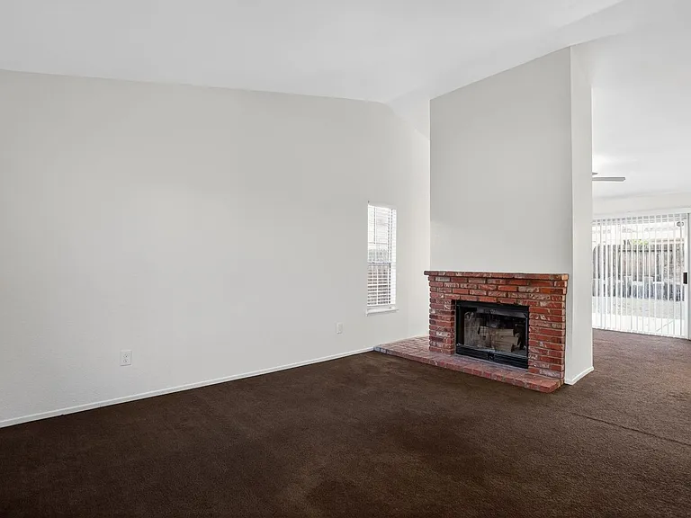 705 Desert Calico Dr — Photo 11