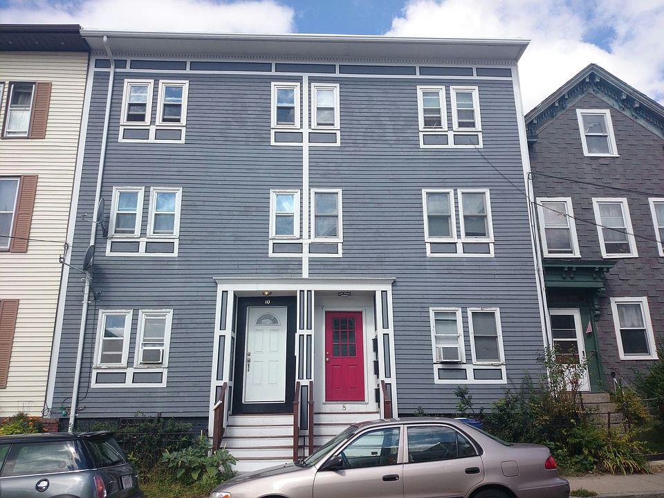2nd image of 8 Leeds St #3