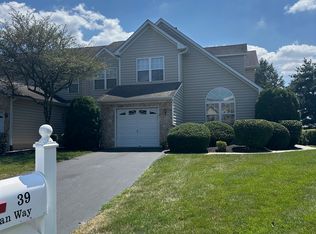 39 Hogan Way, Moorestown, NJ 08057