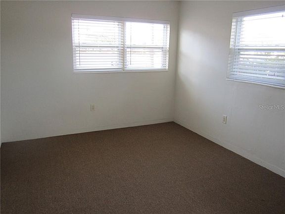5th image of 800 Tyrone Blvd N APT C2