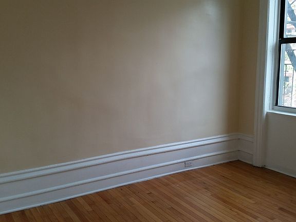 5th image of 661 W 179th St APT 5F