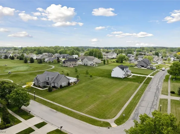 202 General Lee St, Lagrange, OH 44050