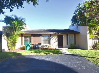 12405 SW 110 S Canal St, Miami, FL 33186