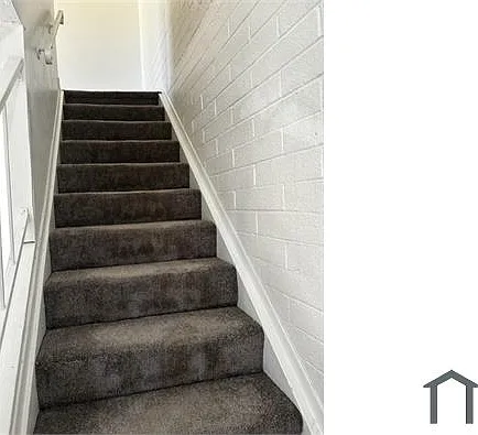 3 bed, 1008 sqft, $2,500 — Photo 4