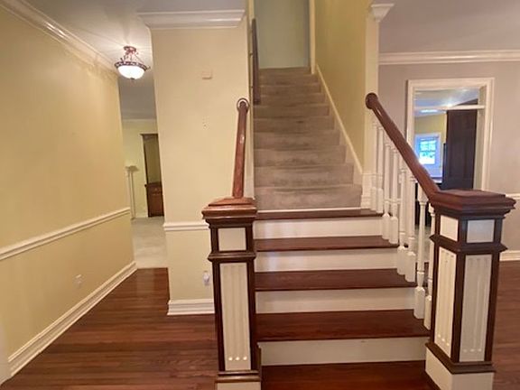 2nd image of 2071 Greenfield Ave NW