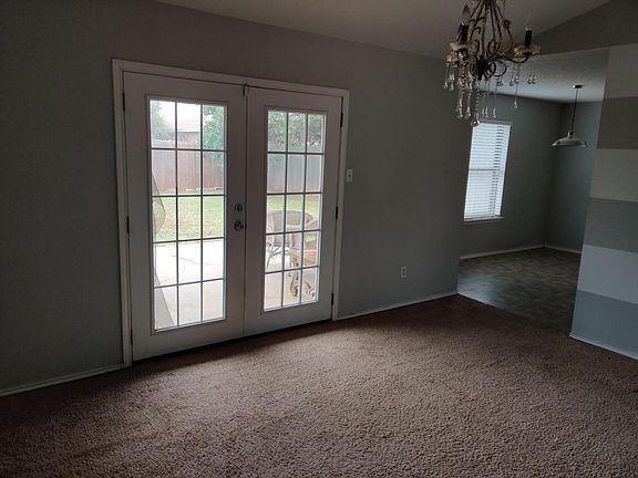 3rd image of 8211 Avenue W