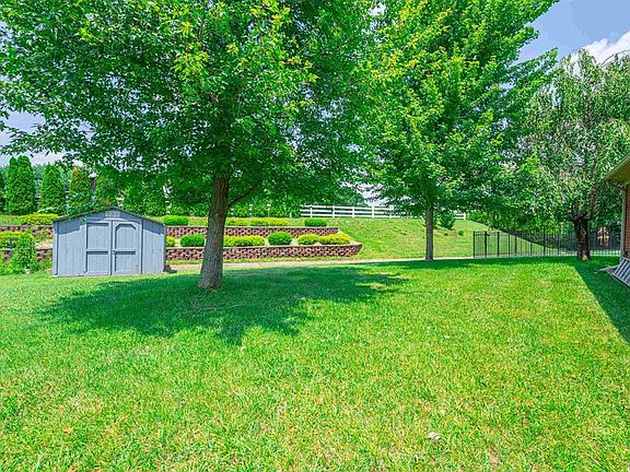 5th image of 2756 Claiborne Run