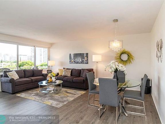 3rd image of 3233 NE 34th St APT 507