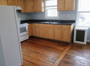 14 Randall St, Taunton, MA 02780