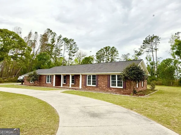 164 1st Rd, Hazlehurst, GA 31539