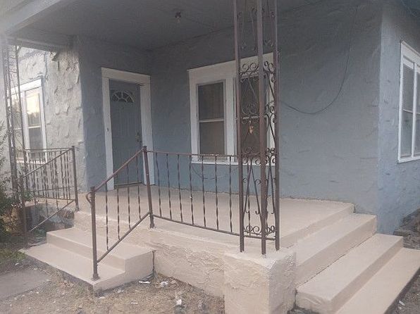 403 NW Columbia Ave
