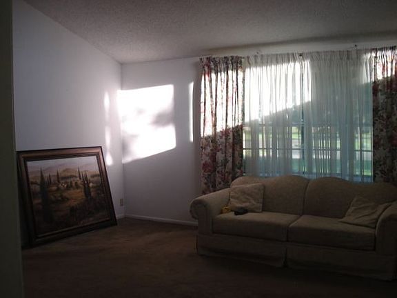 4th image of 2145 Cashmere Dr