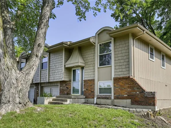 2016 NE 72nd Ter, Gladstone, MO 64118