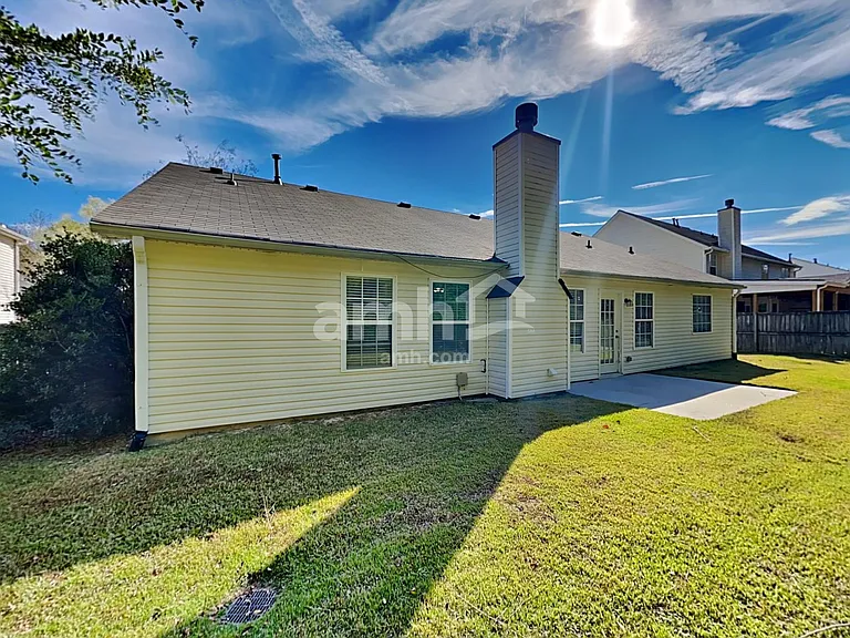 2143 Skylar Leigh Dr — Photo 22