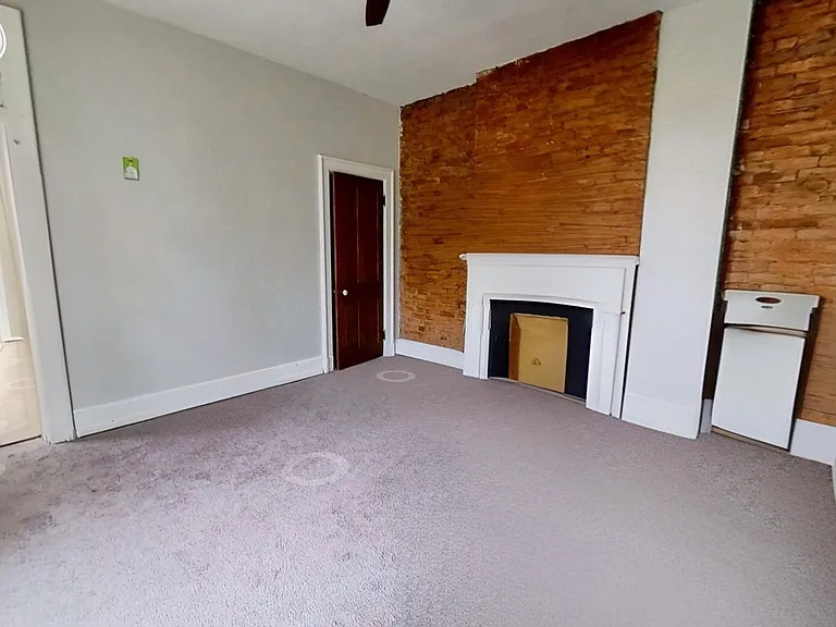 2222 Ohio Ave #2 — Photo 2