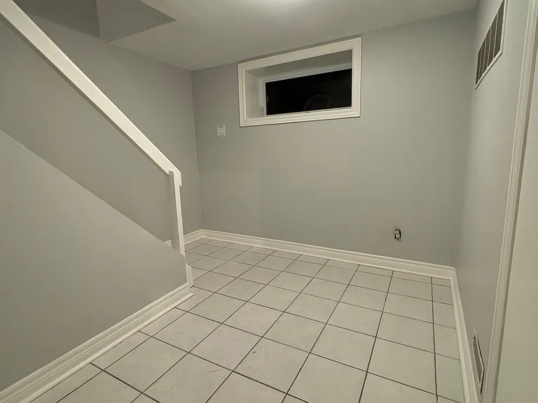 3519 Palgrave Rd #LOWER — Photo 6