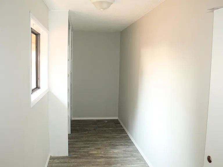 6123 NE 14th Ave — Photo 4