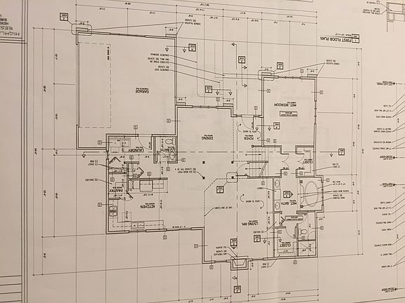 3rd image of 3283 Katie Ln