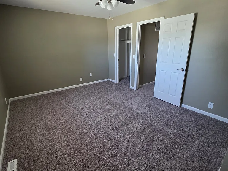 433 N Jackson St #1 — Photo 6