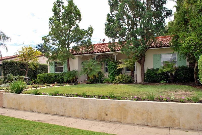 1st image of 4323 Shadyglade Ave