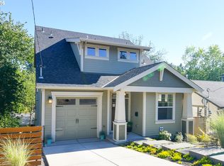 3634 SW Hume St, Portland, OR 97219