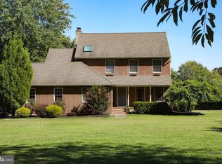 626 Garwood Rd, Moorestown, NJ 08057