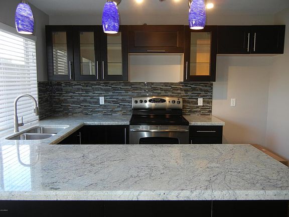 3rd image of 903 S Casitas Dr APT B