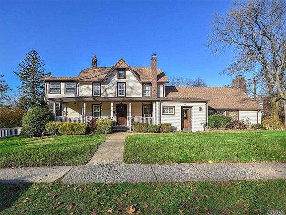 2nd image of 29 Bayview Ave