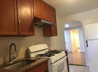 541 30th St #1, Union City, NJ 07087