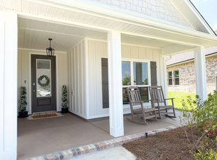 250 Tillage St, Fairhope, AL 36532