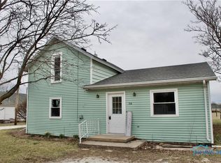 314 Caldwell St, Bradner, OH 43406