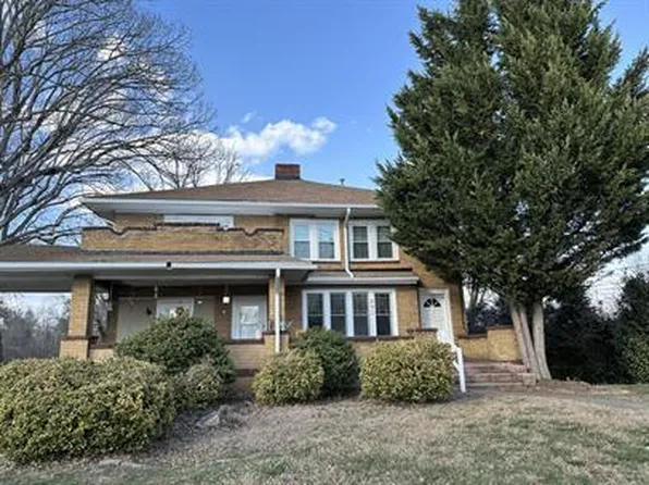 891 Haywood Rd APT 3, Asheville, NC 28806