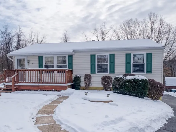 1813 Cedaridge Dr, South Park, PA 15129