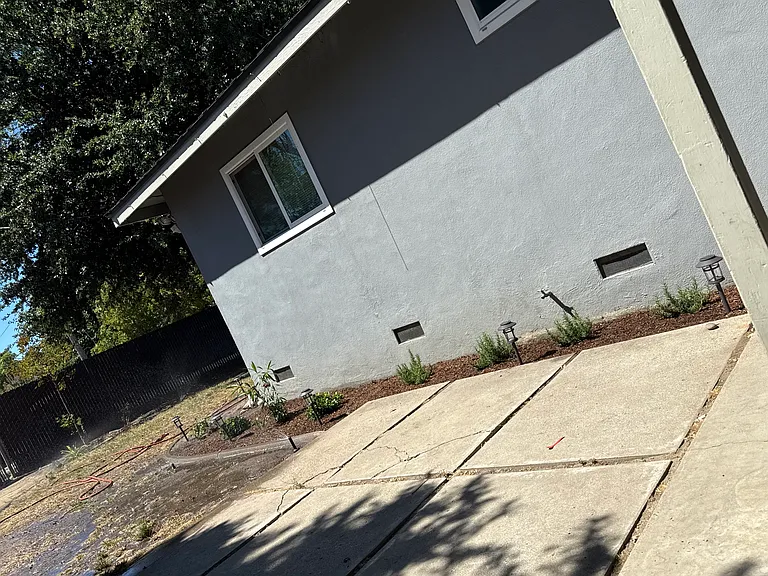 1406 Baywood Dr — Photo 12